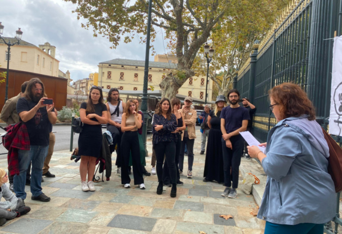 Plusieurs prises de parole ont u lieux pendant le rassemblement Plusieurs prises de parole ont u lieux pendant le rassemblement