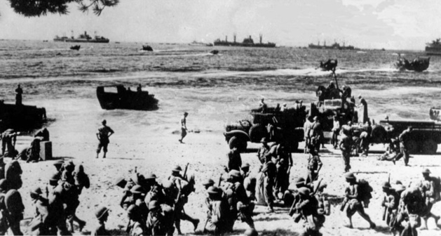 Débarquement sur les plages de Provence - Collection Fondation Maréchal de Lattre Débarquement sur les plages de Provence - Collection Fondation Maréchal de Lattre