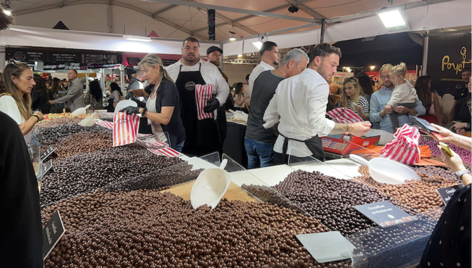 Au salon, ce sont surtout le chocolat et les délices de Corse, et d'ailleurs, qui font recette Au salon, ce sont surtout le chocolat et les délices de Corse, et d'ailleurs, qui font recette