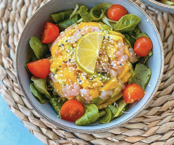 A table : tartare de crevettes, avocat et mangue avec #lapetitecuisinedemarie A table : tartare de crevettes, avocat et mangue avec #lapetitecuisinedemarie