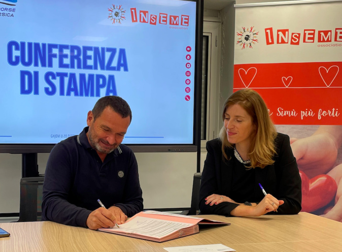 Le président des Chemins de Fer de la Corse, Hyacinthe Vanni, la directrice de l’association INSEME, Laura Ponzevera, ont signé une convention de partenariat entre leurs deux institutions, pour une durée de 12 mois, renouvelable.