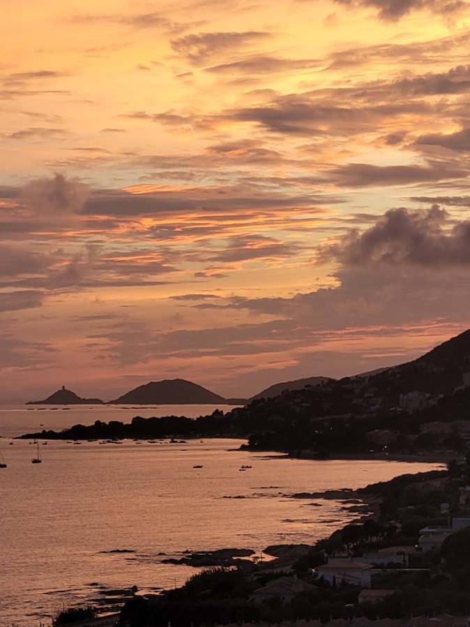 La photo du jour : I Sanguinari au soleil couchant La photo du jour : I Sanguinari au soleil couchant