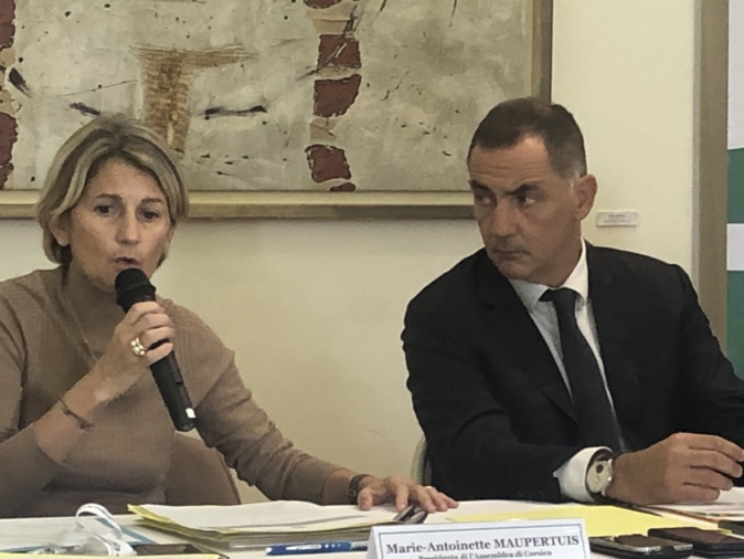 Marie-Antoinette Maupertuis et Gilles Simeoni. Marie-Antoinette Maupertuis et Gilles Simeoni.