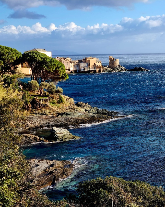 La photo du jour : Erbalonga sott'u ventu La photo du jour : Erbalonga sott'u ventu