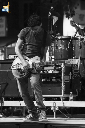 L'Isula : Jean Menconi et ses musiciens font le show Piazza Paoli L'Isula : Jean Menconi et ses musiciens font le show Piazza Paoli