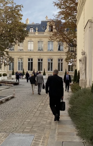 Réunion dans le cycle de discussions sur l'autonomie. Réunion dans le cycle de discussions sur l'autonomie.