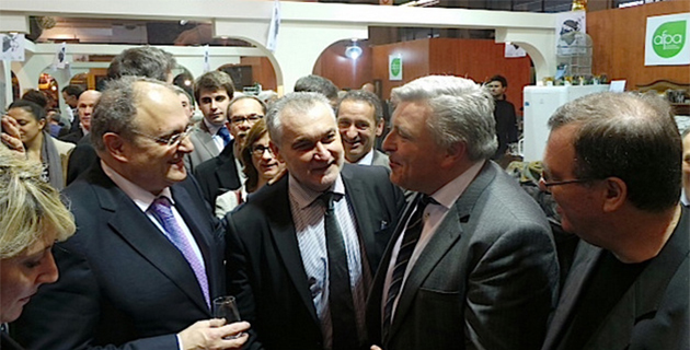 Frédéric Cuvillier lors d'une récente rencontre avec Paul Giacobbi et Gérard Romiti, président du comité régional des pêches