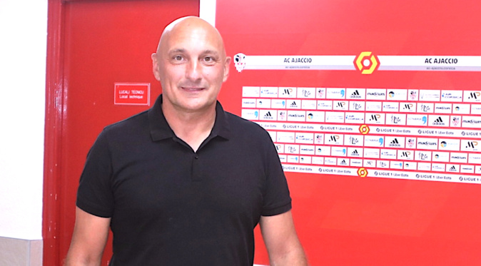 Olivier Pantaloni (Photo Michel Luccioni) Olivier Pantaloni (Photo Michel Luccioni)