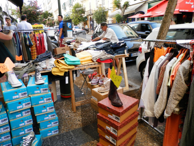 Ajaccio : Des prix mini pour la seconde grande braderie ! Ajaccio : Des prix mini pour la seconde grande braderie !