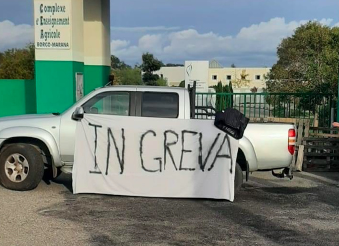 Crédito photo page Facebook Core in Fronte Crédito photo page Facebook Core in Fronte