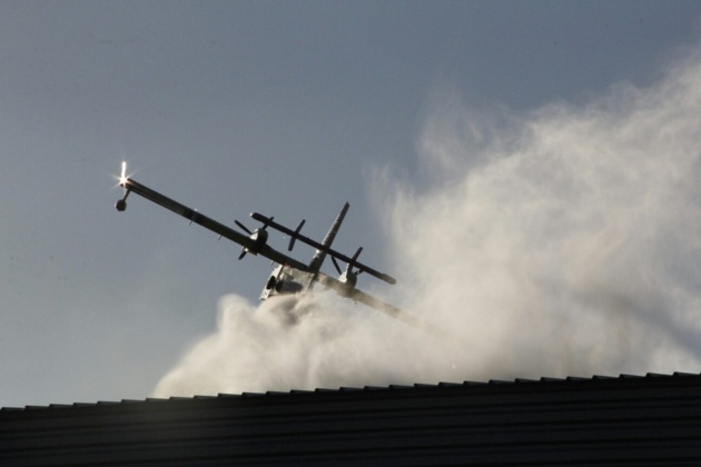 Porto-Vecchio : Le feu à la zone industrielle de Murtone Porto-Vecchio : Le feu à la zone industrielle de Murtone