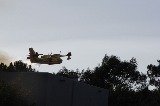 Porto-Vecchio : Le feu à la zone industrielle de Murtone Porto-Vecchio : Le feu à la zone industrielle de Murtone