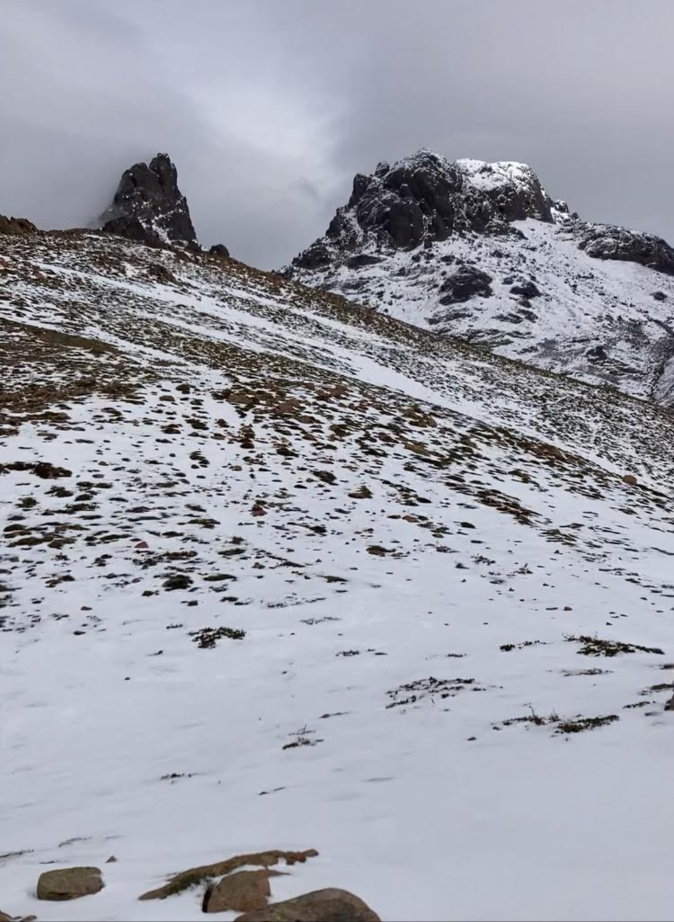 Premières neiges sur U Paglia Orbu et le Tafunatu (Christophe Leoni)