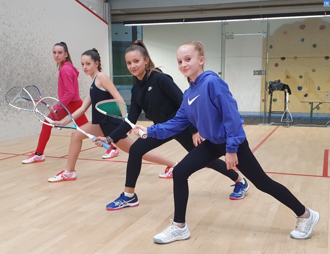 France Lily Romieu, Rafaëlla Guidoni, Elia Grossi et Romane Ledrich France Lily Romieu, Rafaëlla Guidoni, Elia Grossi et Romane Ledrich