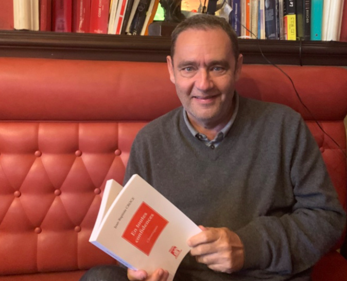 "En toutes confidences" un livre souvent croustillant qui se dévore ! "En toutes confidences" un livre souvent croustillant qui se dévore !