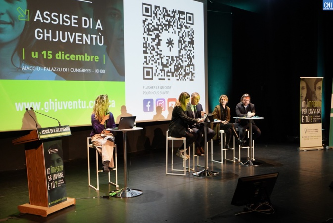 Les échanges ont duré toute la journée Les échanges ont duré toute la journée