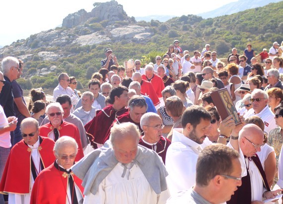 Mgr Olivier de Germay a présidé à Calvi les cérémonies di a Madonna di a Sarra