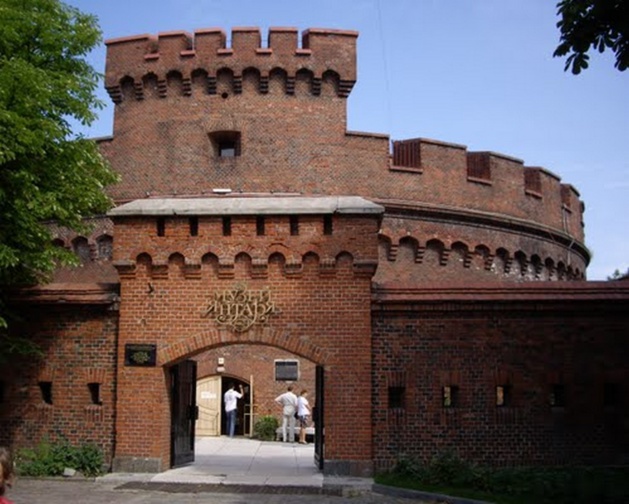 L'imposant Musée de l'Ambre Jaune de Kaliningrad