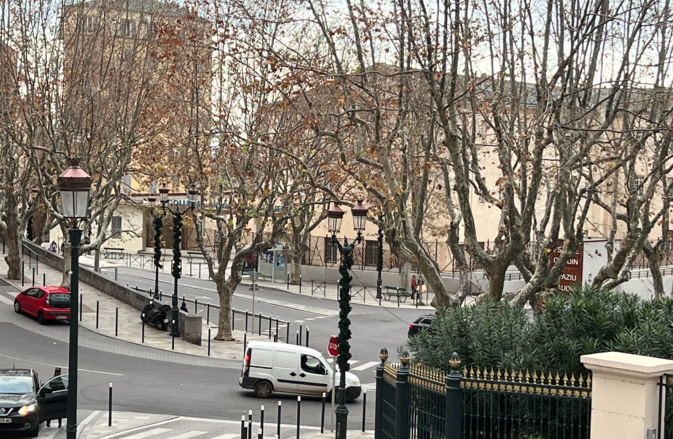 Pene in capu : les porte-monnaie sont en berne mais… Pene in capu : les porte-monnaie sont en berne mais…