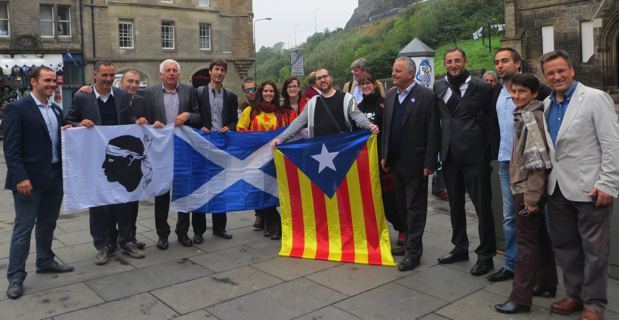 Les délégations nationalistes corses, catalanes...