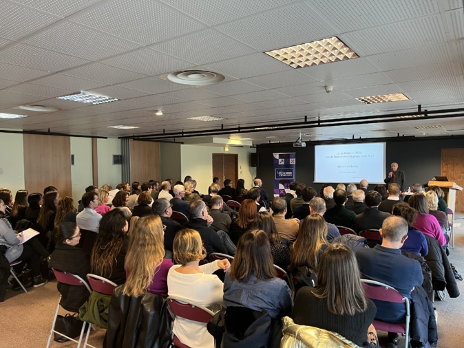 La première réunion à Ajaccio, lundi 23 janvier. La première réunion à Ajaccio, lundi 23 janvier.