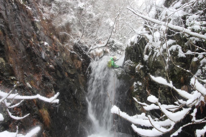 CorseCanyon à Vizzavona : la neige et le froid ne lui font pas peur CorseCanyon à Vizzavona : la neige et le froid ne lui font pas peur