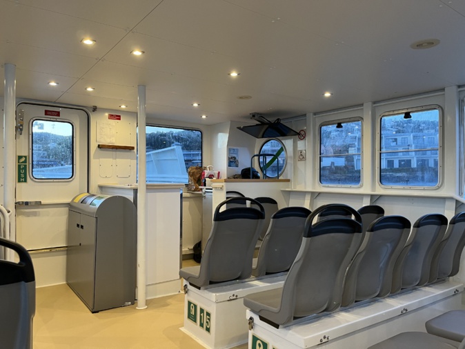 L'intérieur de la navette. L'intérieur de la navette.