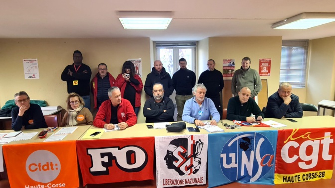 L'intersyndicale de Haute-Corse entend bien ne rien lâcher ! L'intersyndicale de Haute-Corse entend bien ne rien lâcher !