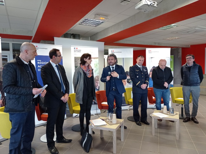 Corse : déjà 70 projets de refondation du système éducatif Corse : déjà 70 projets de refondation du système éducatif