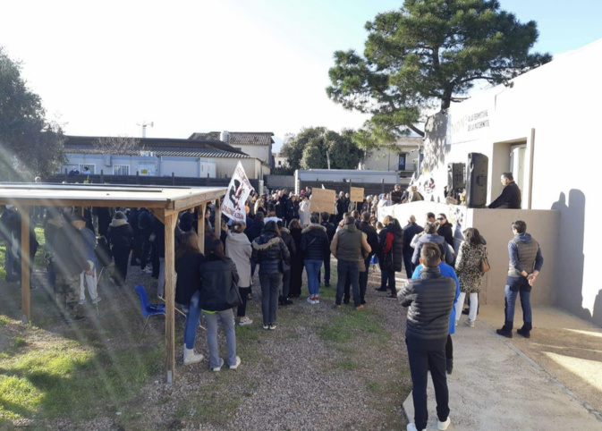 Porto-Vecchio : manifestation contre le projet de fermeture de la maternité de l'Ospedale Porto-Vecchio : manifestation contre le projet de fermeture de la maternité de l'Ospedale
