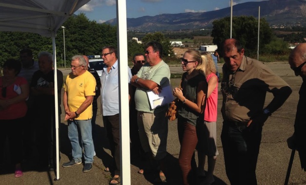 La tournée des quartiers du député-maire d’Ajaccio : Améliorer le cadre de vie de la Confina II La tournée des quartiers du député-maire d’Ajaccio : Améliorer le cadre de vie de la Confina II