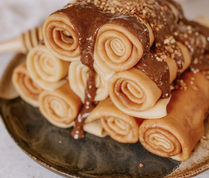 A table : crêpes goût vanille et rhum ambré avec #lapetitecuisinedemarie A table : crêpes goût vanille et rhum ambré avec #lapetitecuisinedemarie