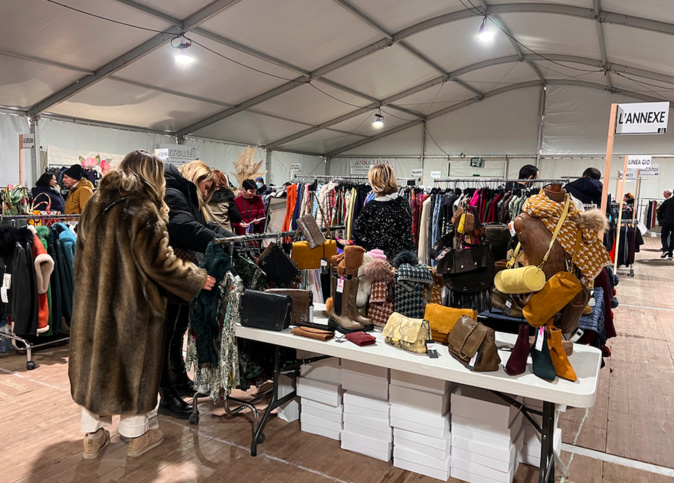 L'ouverture du salon L'ouverture du salon