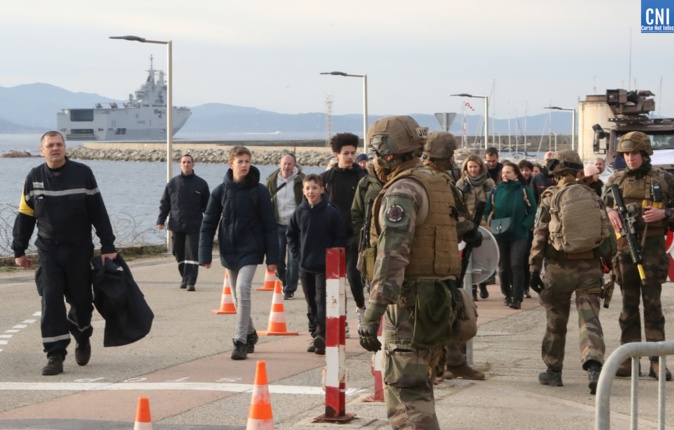 Comment être évacué de Corse en cas d'urgence ? On vous embarque dans un exercice militaire d'envergure à Ajaccio Comment être évacué de Corse en cas d'urgence ? On vous embarque dans un exercice militaire d'envergure à Ajaccio