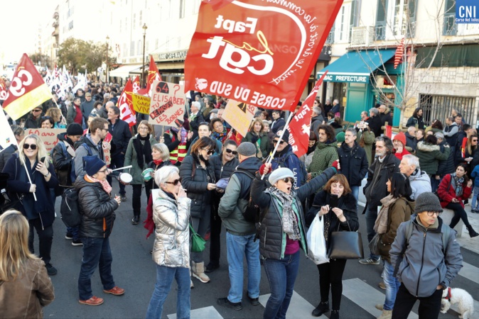 Ajaccio : un millier de personnes dans la rue contre la réforme des retraites
