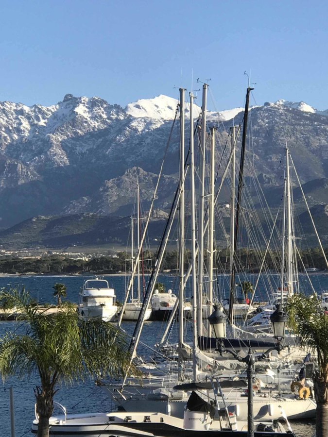 La photo du jour : une "montagne dans la mer" La photo du jour : une "montagne dans la mer"