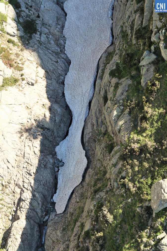 Le glacier vu du ciel en juin 2013 Le glacier vu du ciel en juin 2013