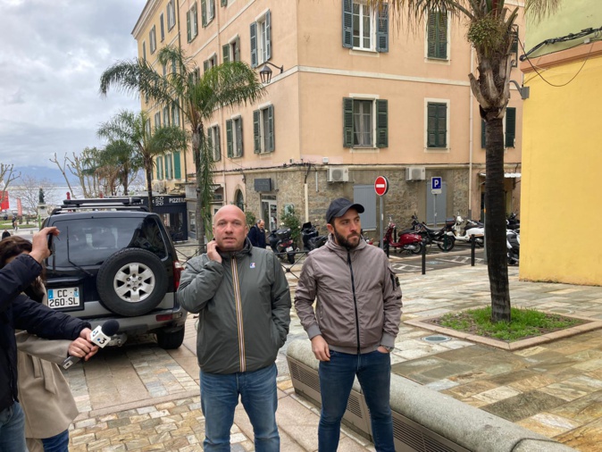 Anthony Alessandri, président-délégué et Louis Poggi, président du GFCA, quelques instants avant de pénétrer dans l'enceinte. Anthony Alessandri, président-délégué et Louis Poggi, président du GFCA, quelques instants avant de pénétrer dans l'enceinte.