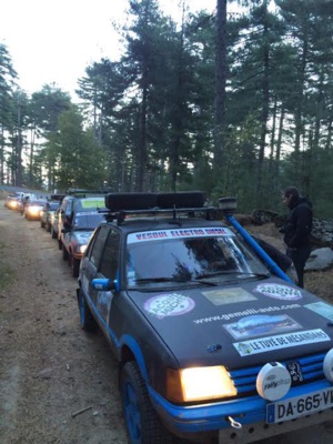 Le 205 Corsica raid sur les routes et les pistes de l'Île Le 205 Corsica raid sur les routes et les pistes de l'Île