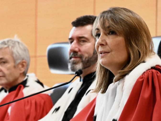 Hélène Davo Hélène Davo