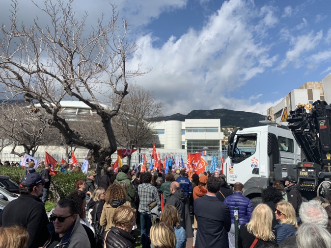VIDEO - Forte mobilisation à Bastia contre l'impopulaire réforme des retraites VIDEO - Forte mobilisation à Bastia contre l'impopulaire réforme des retraites