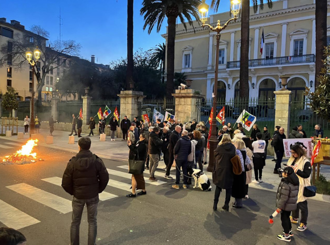 Le rassemblement ajaccien vers 18h15 Le rassemblement ajaccien vers 18h15