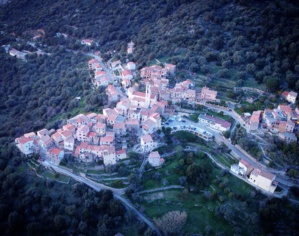 La photo du jour : u bellu paese di Zilia La photo du jour : u bellu paese di Zilia