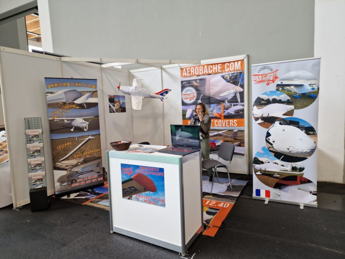 Du 19 au 22 avril, Aerobache s'est envolé vers salon mondial aéronautique de Friedrichshafen en Allemagne afin d'essayer de séduire de nouveaux clients. Du 19 au 22 avril, Aerobache s'est envolé vers salon mondial aéronautique de Friedrichshafen en Allemagne afin d'essayer de séduire de nouveaux clients.