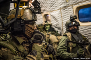 La BA 126 de Solenzara recrute équipiers-fusiliers et maîtres-chiens