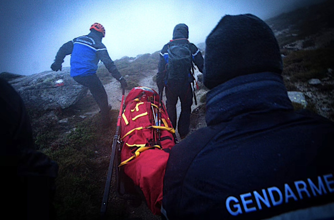 Les victimes prises en charge par les secouristes (Photos PGHM de Corse)