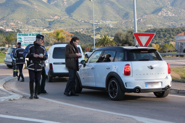 Corse-du-Sud : Distribution d’éthylotests à la veille de la Saint Sylvestre Corse-du-Sud : Distribution d’éthylotests à la veille de la Saint Sylvestre
