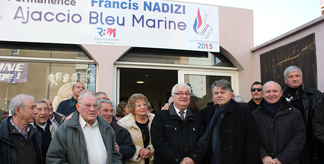 Ajaccio : Gilbert Collard en visite à la permanence du Rassemblement Bleu Marine