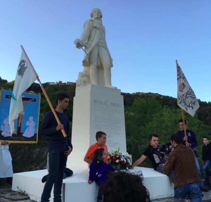 Photo Page Facebook I fichu Paoli Photo Page Facebook I fichu Paoli