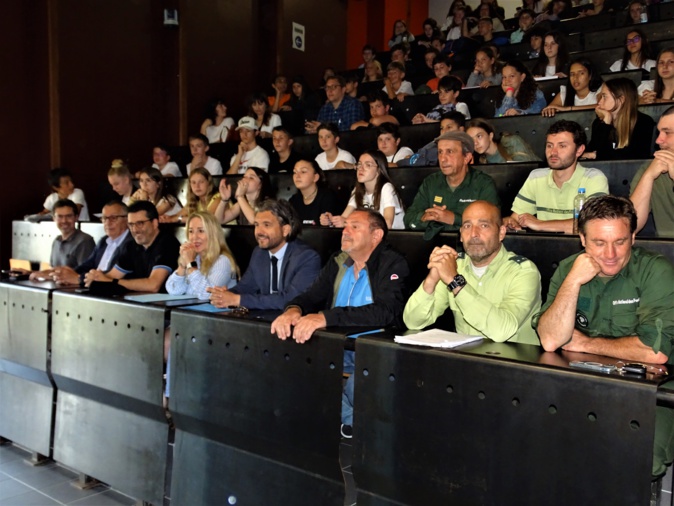 Les partenaires du projet dans l’amphithéâtre Ghjuvan Battista Acquaviva (Photo Mario Grazi) Les partenaires du projet dans l’amphithéâtre Ghjuvan Battista Acquaviva (Photo Mario Grazi)
